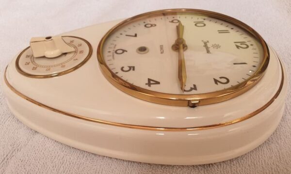 Vintage Junghans Exacta Wall Clock – 1950s 🇩🇪 - Image 7