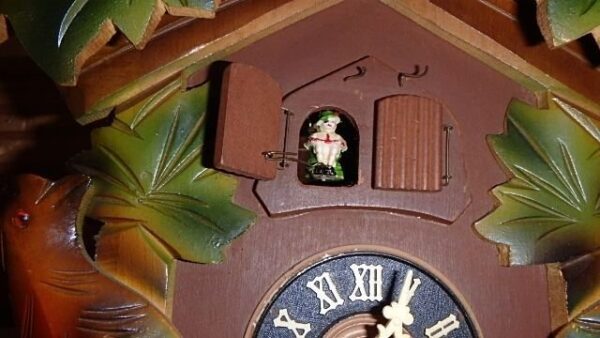 Vintage Musical Cuckoo Clock – Regula | 1960 | Germany - Image 2