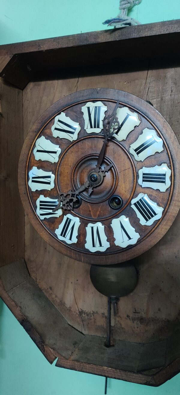 Antique French Wall Clock – Walnut Henry II Style | Late 1800s – For Sale - Image 6