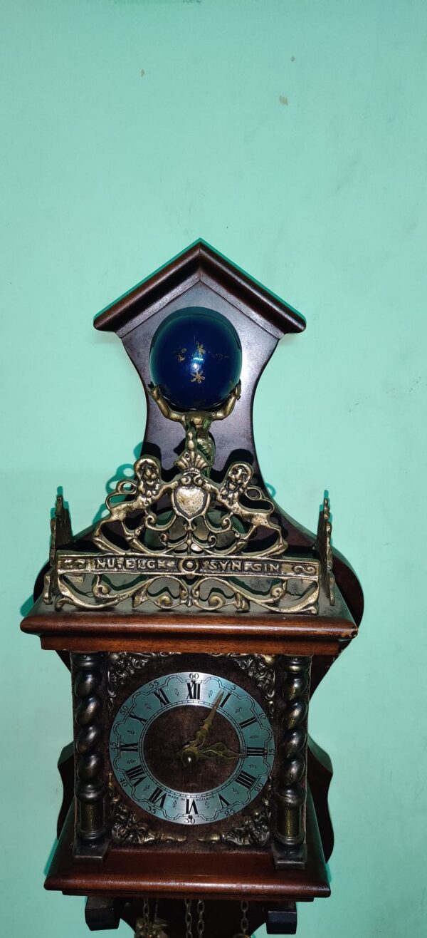 Small Dutch Vintage Clock – For Sale - Image 3