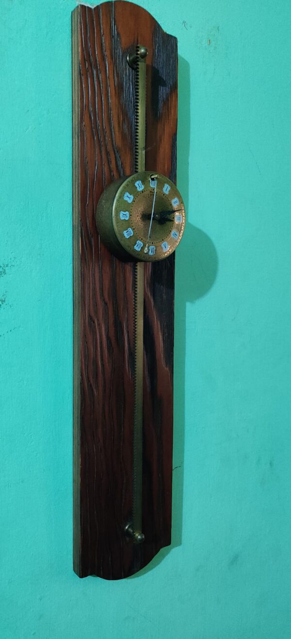 Hermle 70992-030711 Mechanical Wall Clock – Antique Style with Hour Strike - Image 4