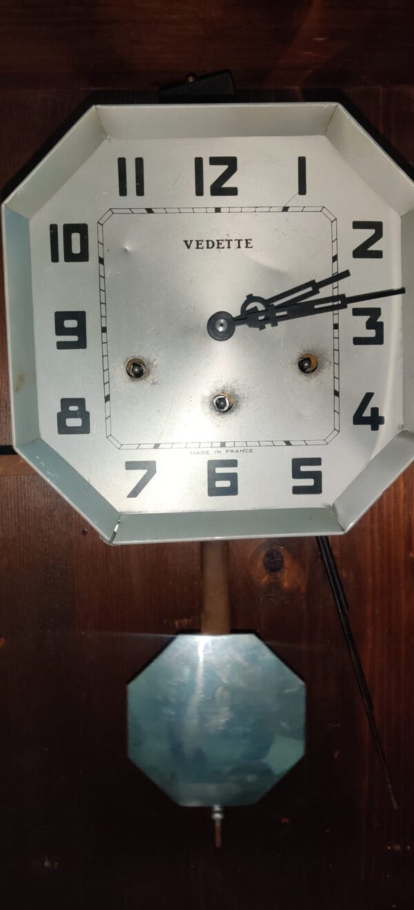 Vedette French Chiming Wall Clock – 18th Century – For Sale - Image 5