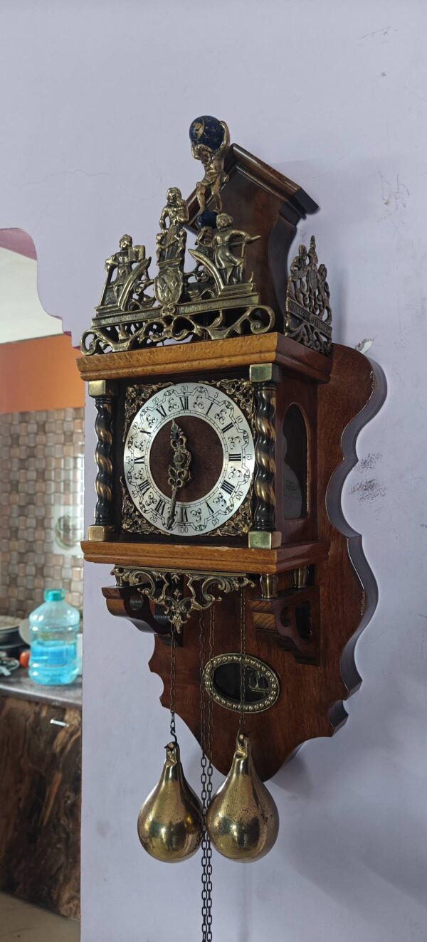 Very Large & Beautiful Dutch Raindrop Clock – 8-Day Weight-Driven – For Sale - Image 5