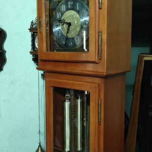 🕰️ Elegant Grandfather Clock