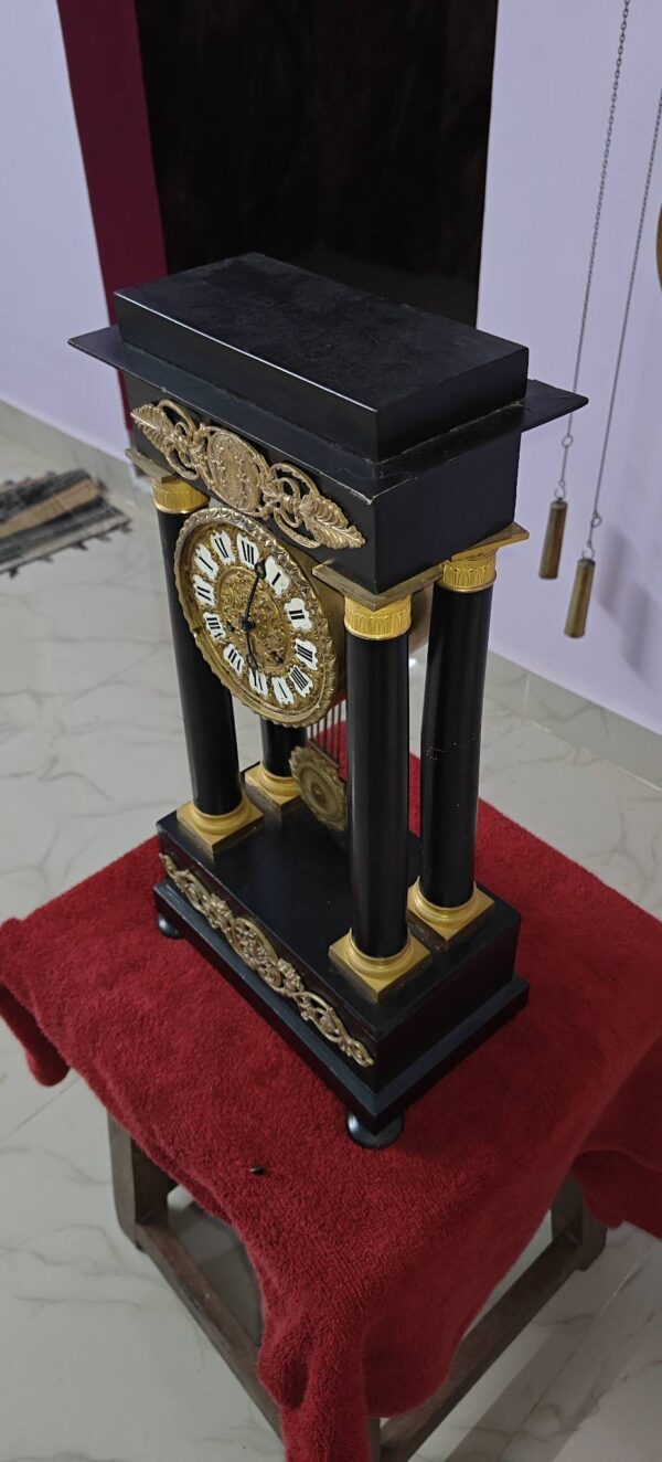 Antique Japy Frères Column French Empire Portico Clock – Circa 1855 – For Sale - Image 7