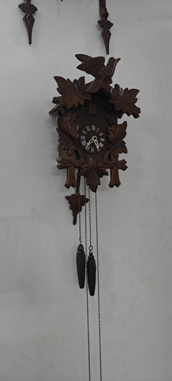 Charming German Quartz Cuckoo Clock – Animal Wood Theme - Image 4