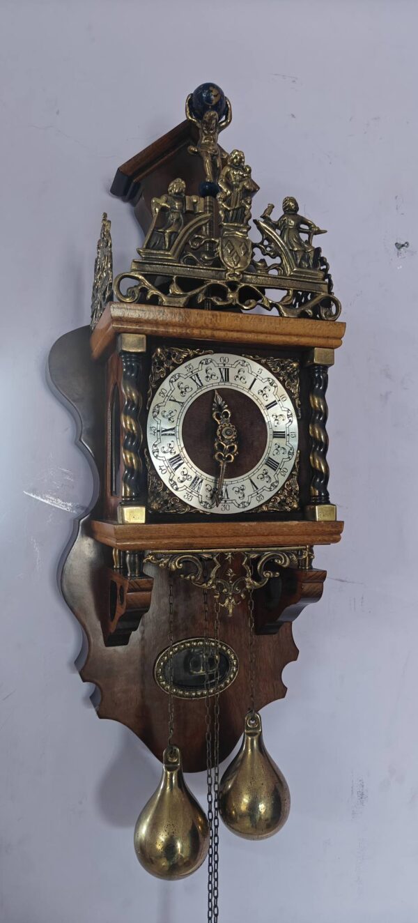 Very Large & Beautiful Dutch Raindrop Clock – 8-Day Weight-Driven – For Sale - Image 2