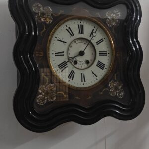 Real Antique Bullseye Clock (Mother of Pearl) – Circa 1855