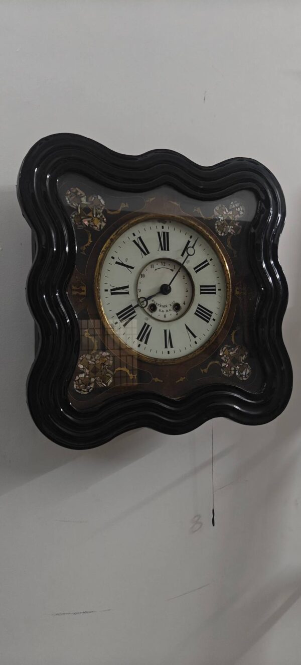 Real Antique Bullseye Clock (Mother of Pearl) – Circa 1855