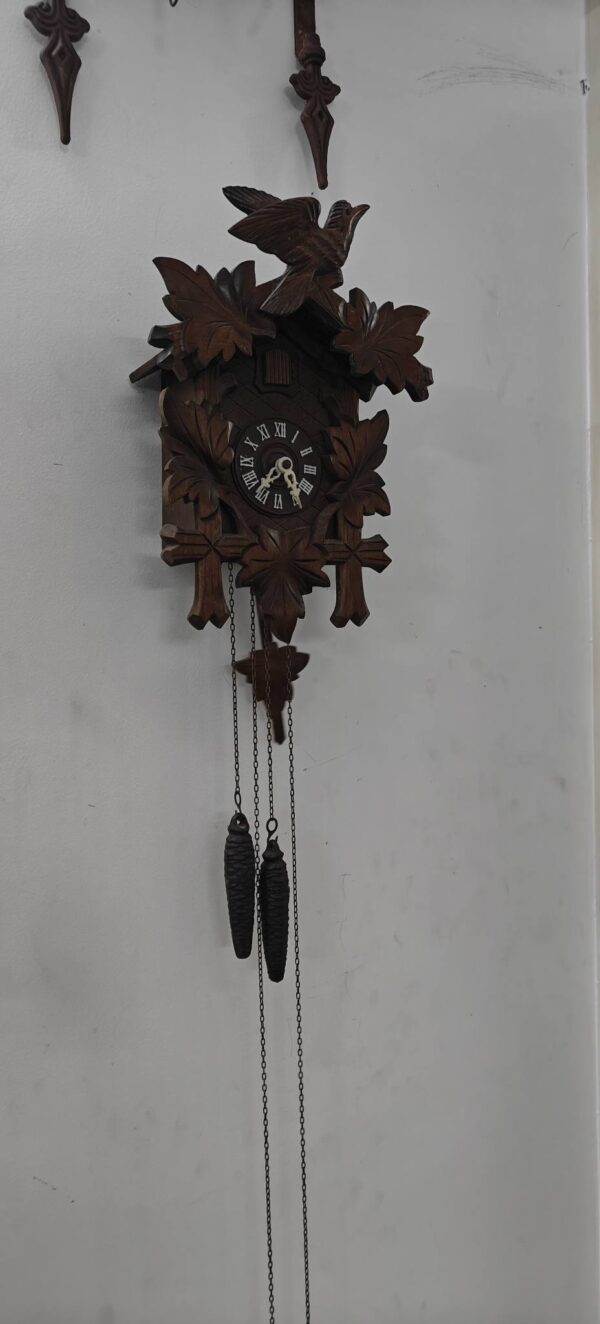 Charming German Quartz Cuckoo Clock – Animal Wood Theme - Image 6