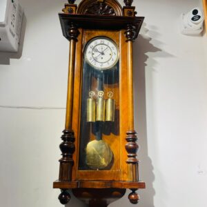 Rare 3-Weight Vienna Regulator Clock with Center Seconds